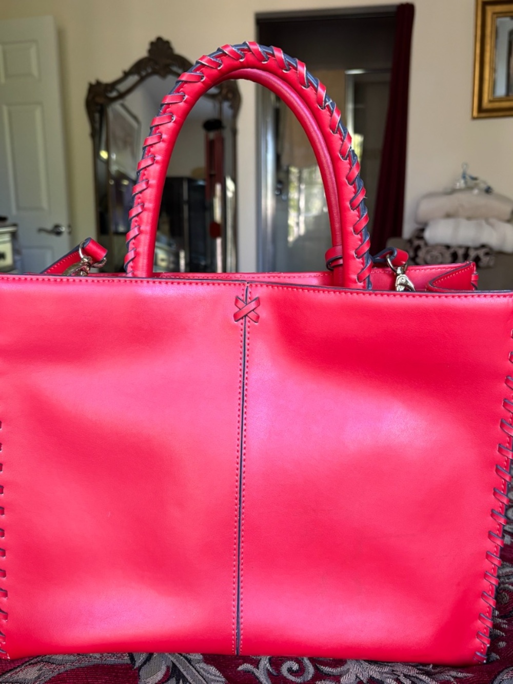 Emma Tote - Picture 2 of 14